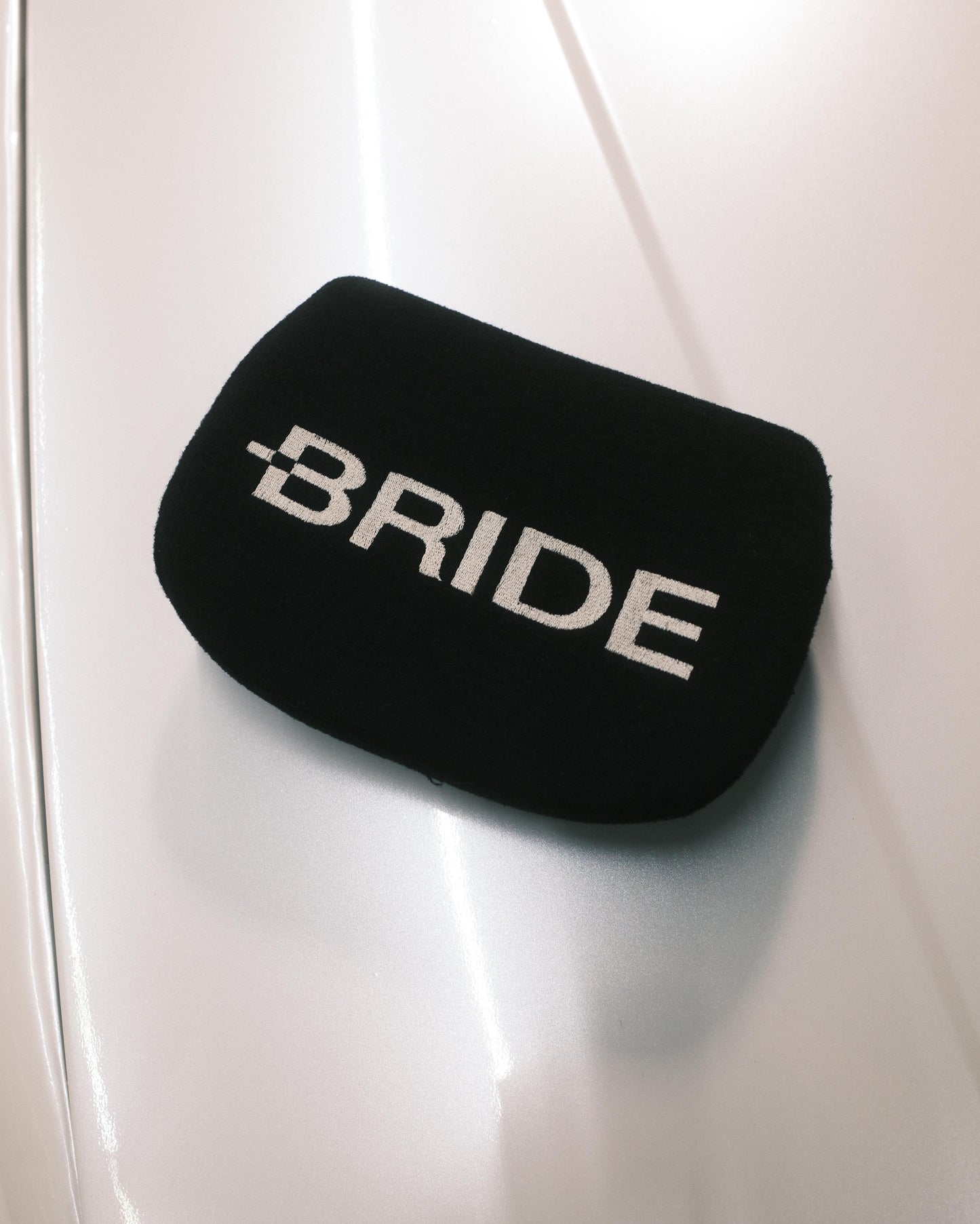 Bride head cushion