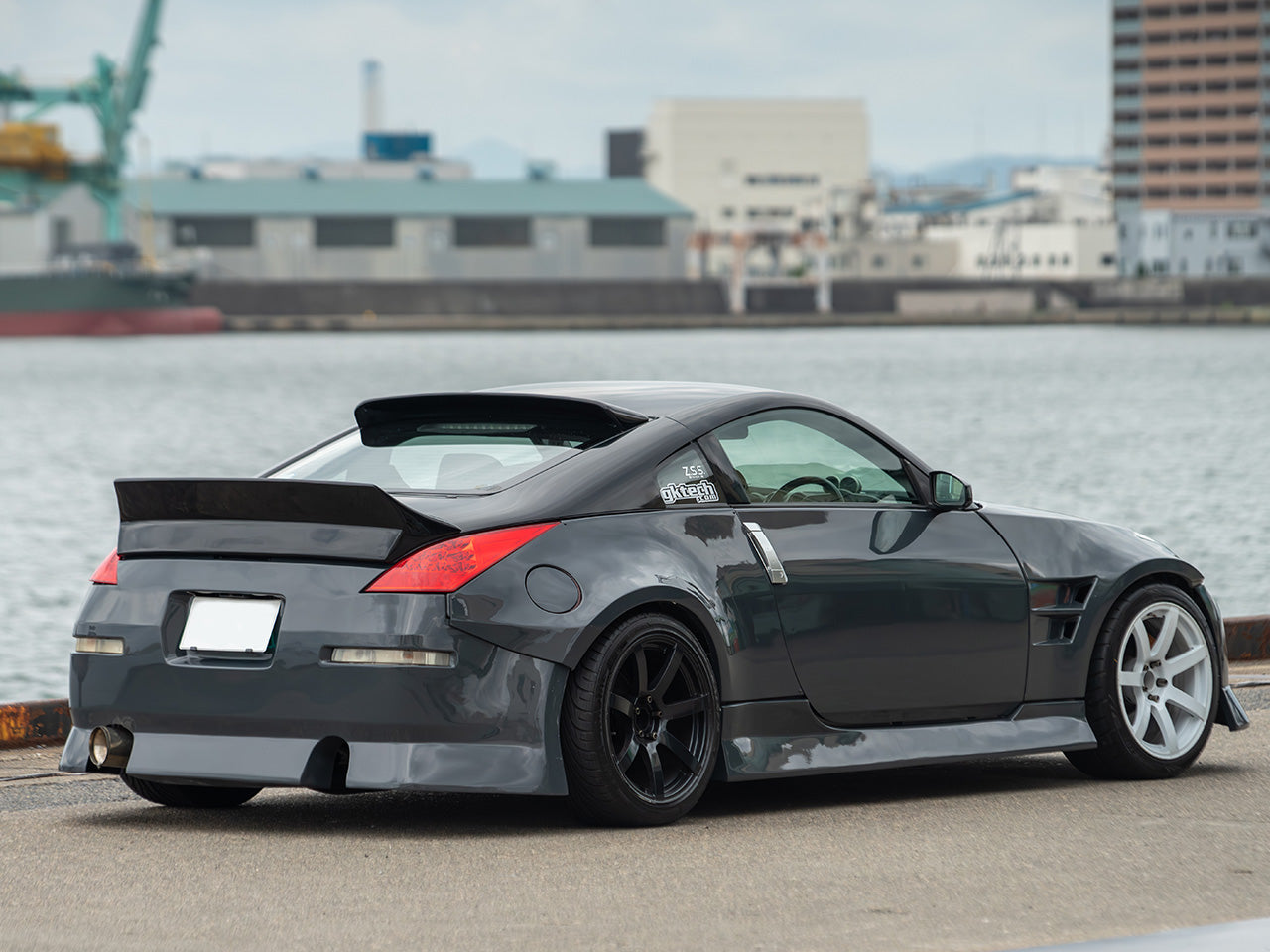 Origin lab Nissan 350Z roof wing